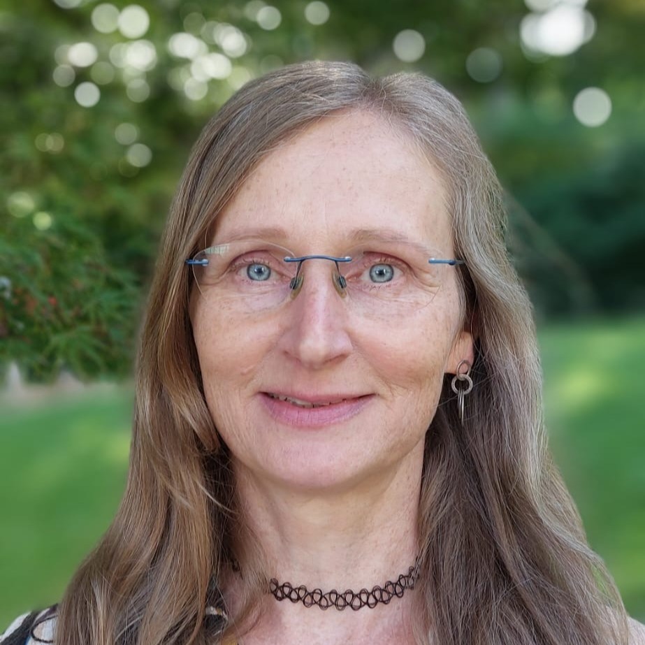 Porträtfoto von Frau Neuhoff